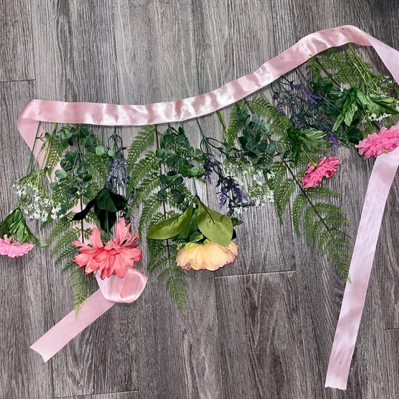 Wildflower Highchair Garland Fairy First Birthday - Picture 2 of 3
